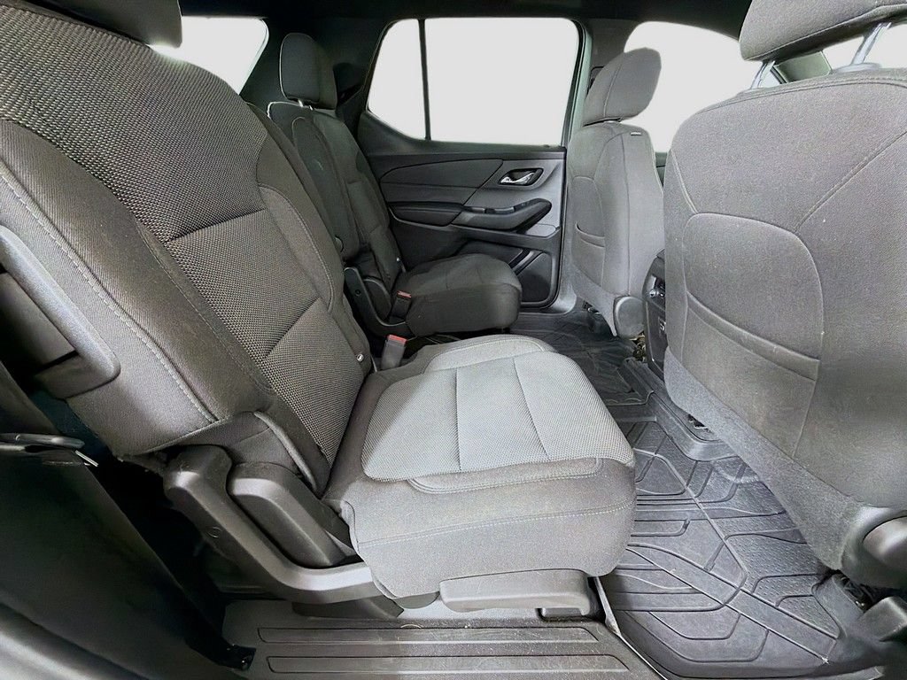 Used 2023 Chevrolet Traverse LT w/ LPO, Floor Liner Package AWD/4WD image 25