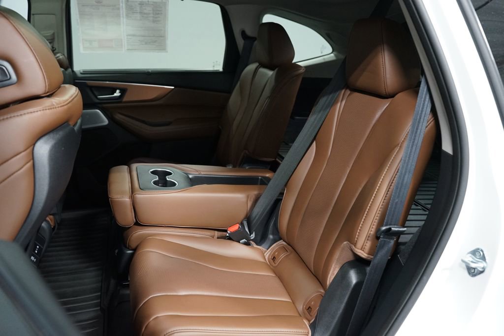 Used 2025 Acura MDX w/ Technology Package image 28