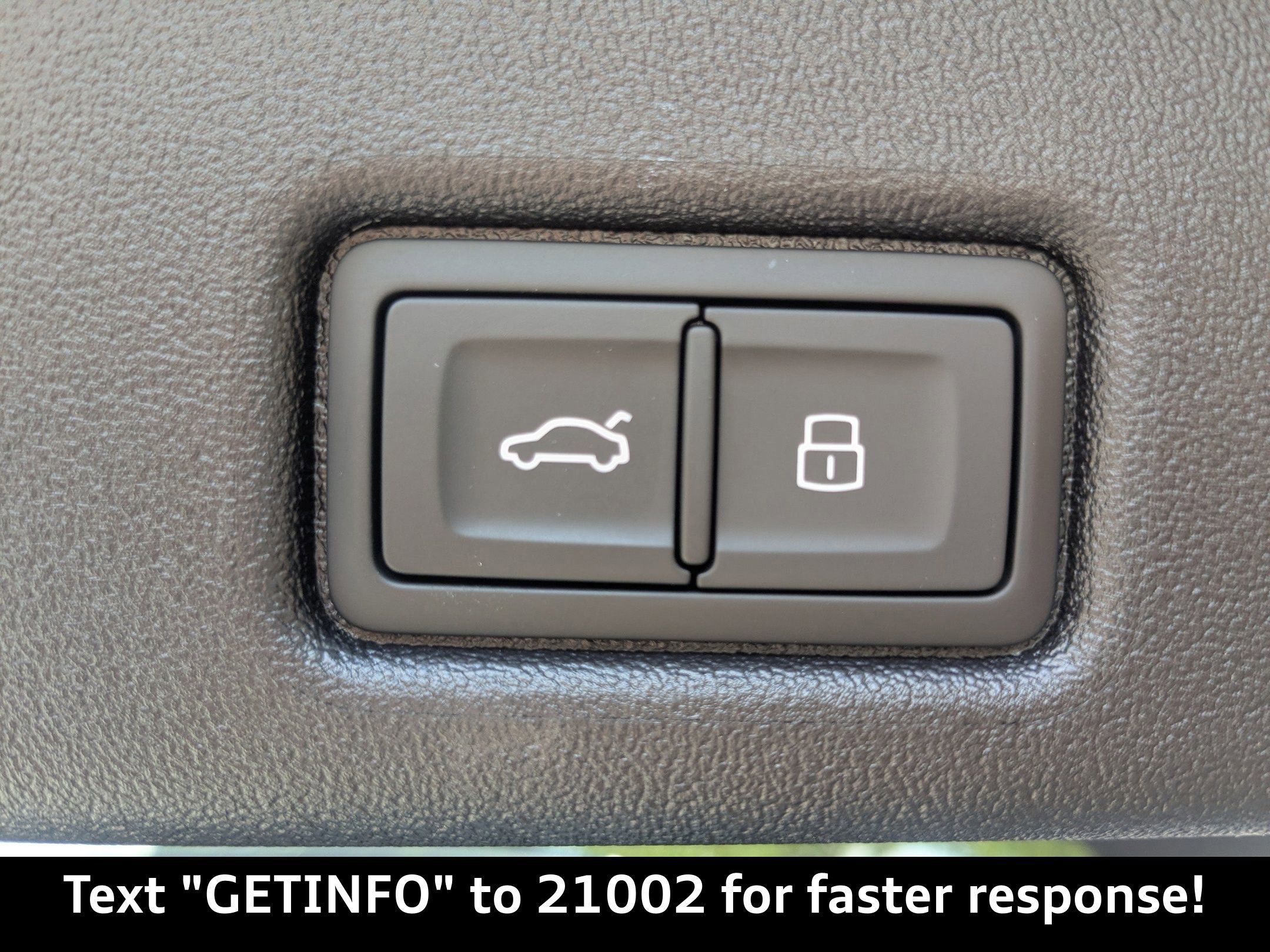 New 2025 Audi Q5 Prestige image 14