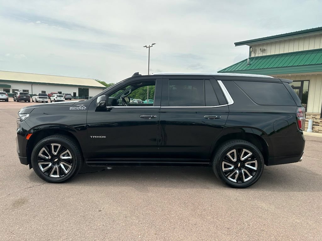 Used 2021 Chevrolet Tahoe High Country w/ Premium Package AWD/4WD image 38