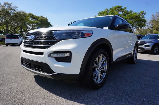 Certified 2022 Ford Explorer XLT w/ Equipment Group 202A RWD image 19