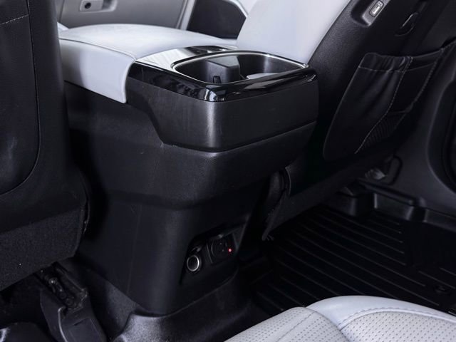 Used 2021 Kia Telluride SX w/ SX Prestige Package image 30