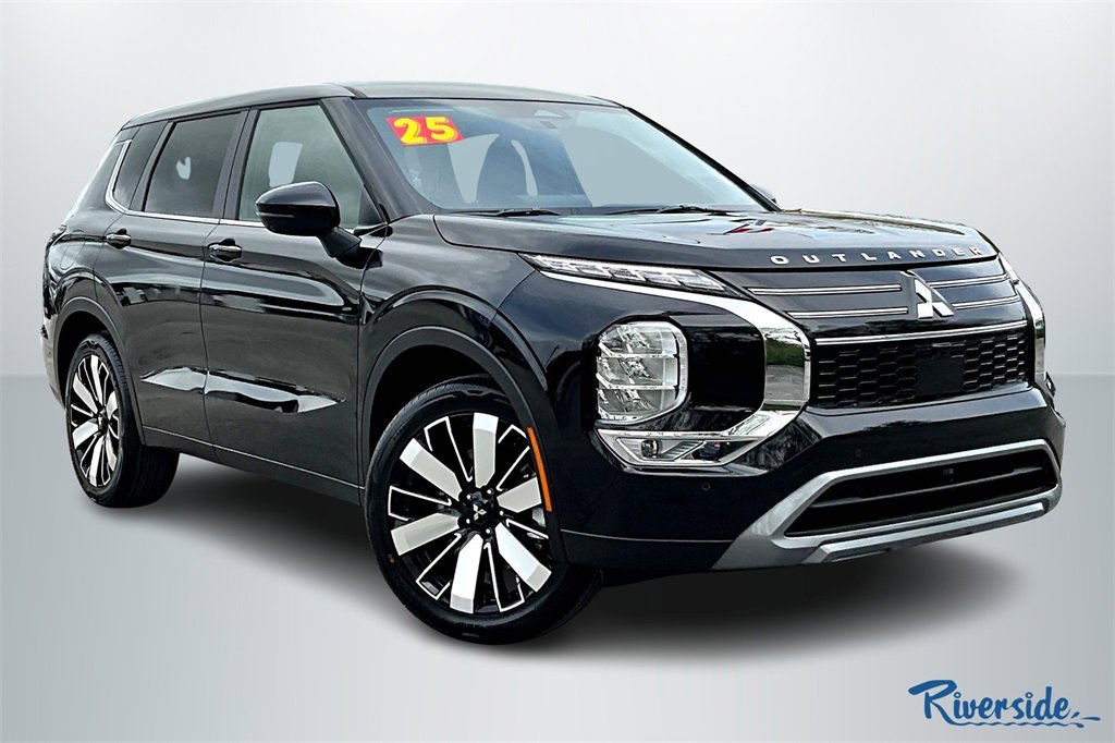 New 2025 Mitsubishi Outlander SE