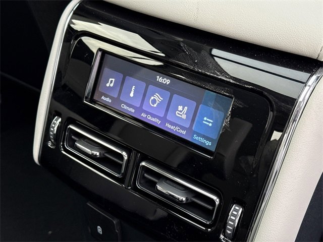 New 2026 Lincoln Aviator Reserve image 11