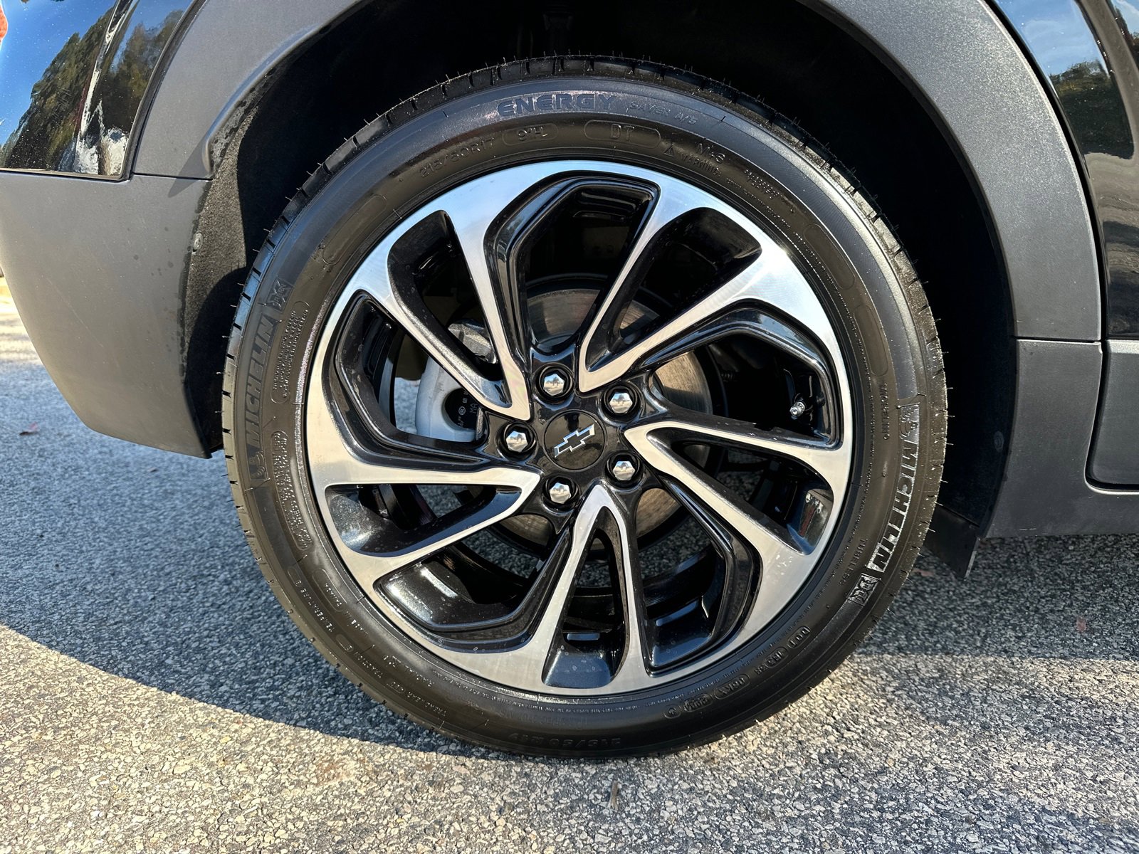 Used 2022 Chevrolet Bolt EUV Premier image 17