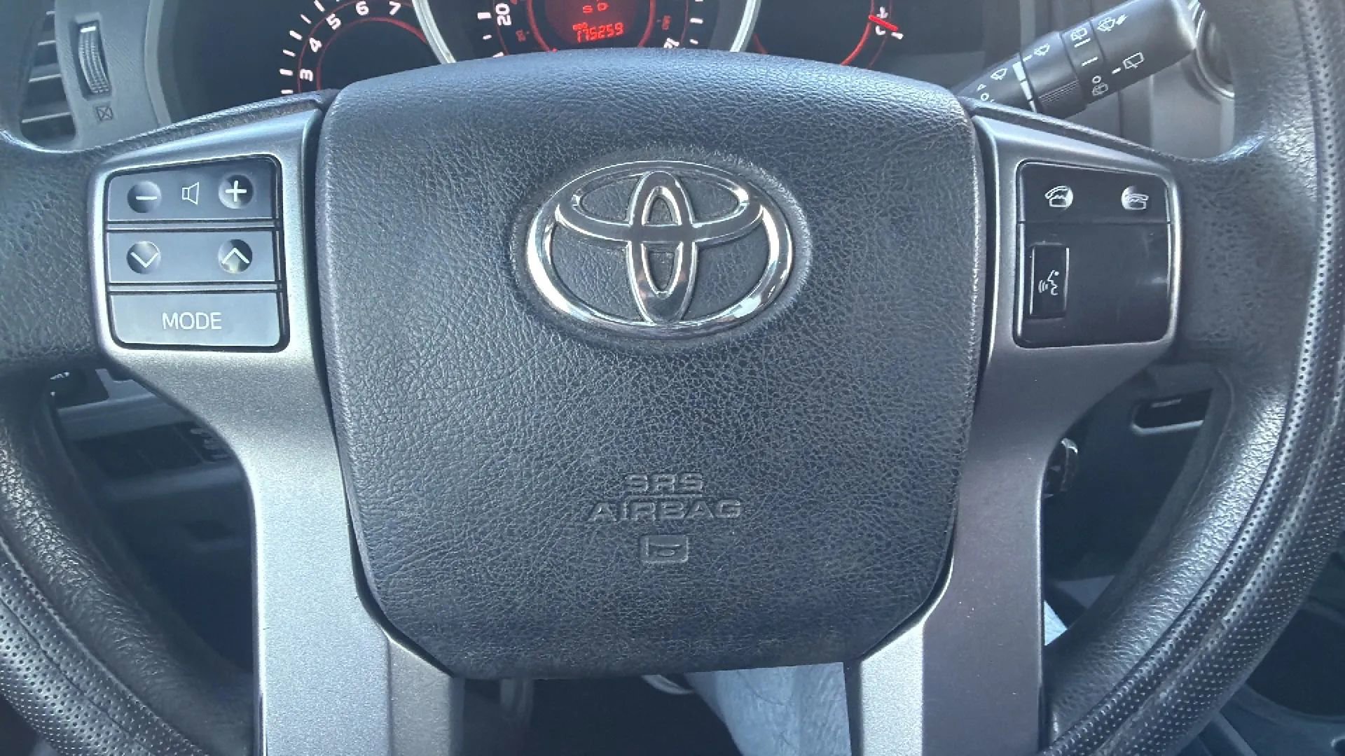 Used 2011 Toyota 4Runner SR5 image 42