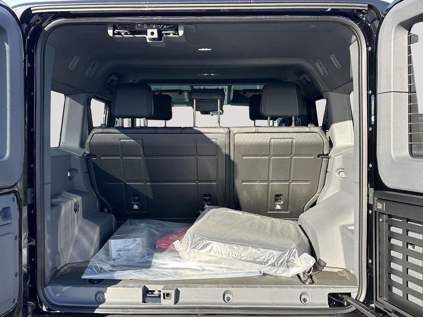 New 2025 INEOS Grenadier Station Wagon AWD/4WD image 47