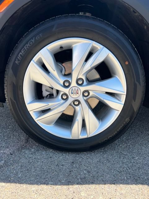 Used 2025 Buick Encore GX Preferred FWD image 32