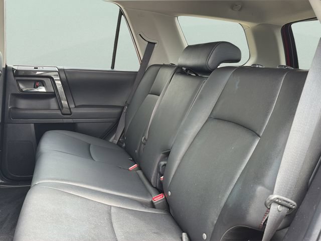 Used 2021 Toyota 4Runner TRD Off-Road Premium w/ Moonroof Package AWD/4WD image 16
