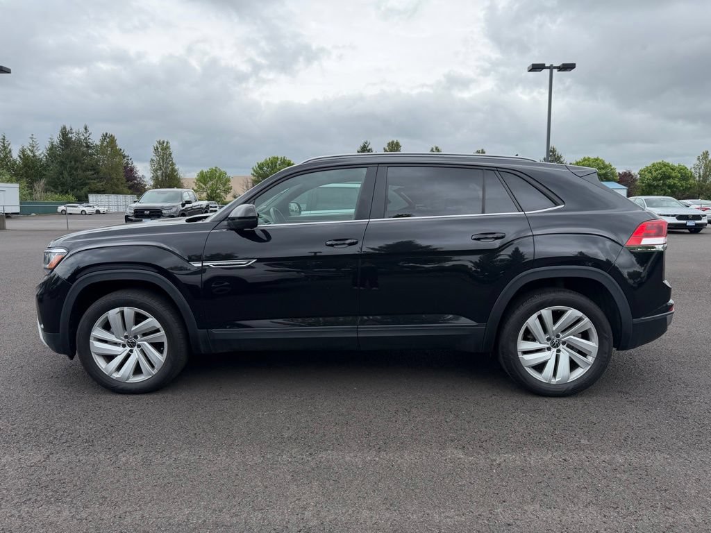 Used 2022 Volkswagen Atlas Cross Sport SE AWD/4WD image 5