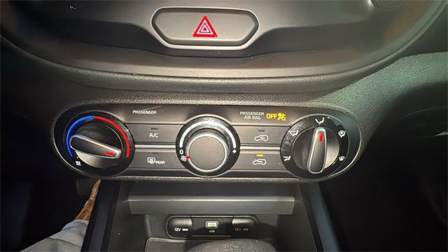 Used 2024 Kia Soul LX w/ Option Group 015 image 17