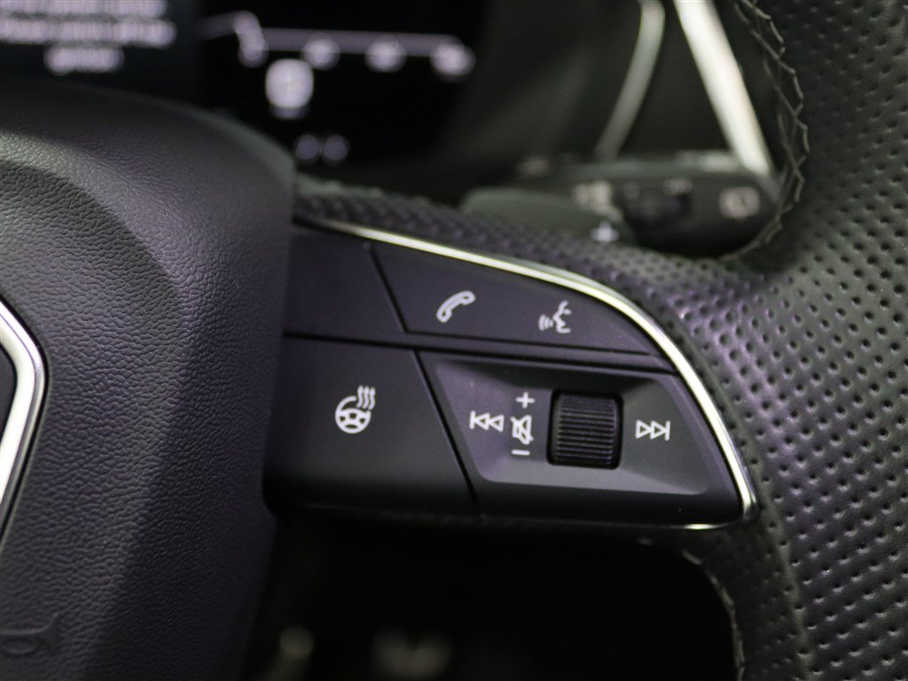 Used 2023 Audi SQ5 Prestige w/ Prestige Package AWD/4WD image 26