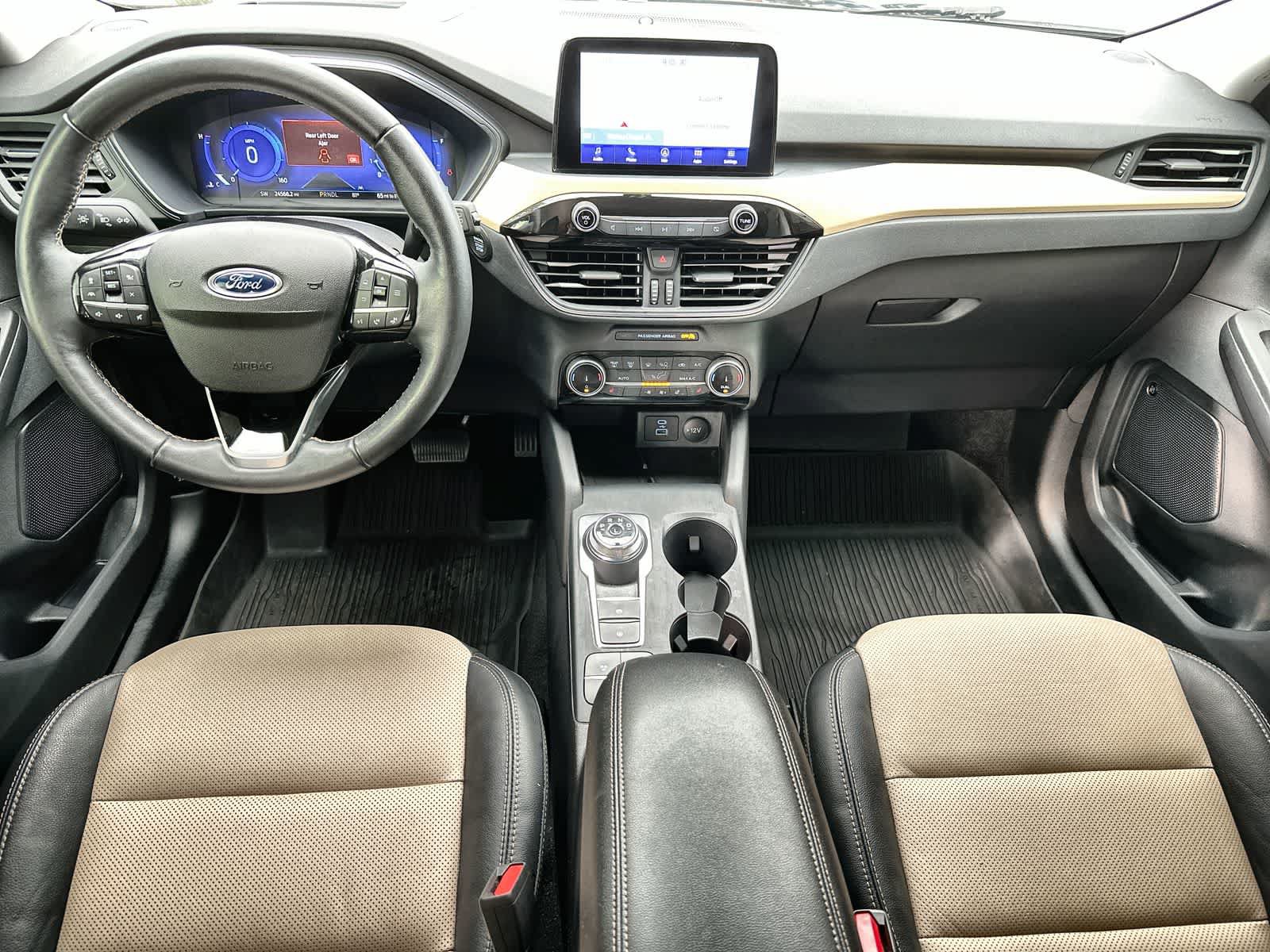 Used 2022 Ford Escape Titanium w/ Titanium Elite Package AWD/4WD image 19