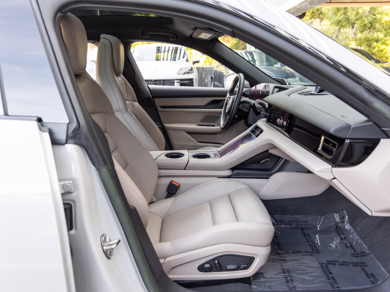 Certified 2023 Porsche Taycan 4S AWD/4WD image 58