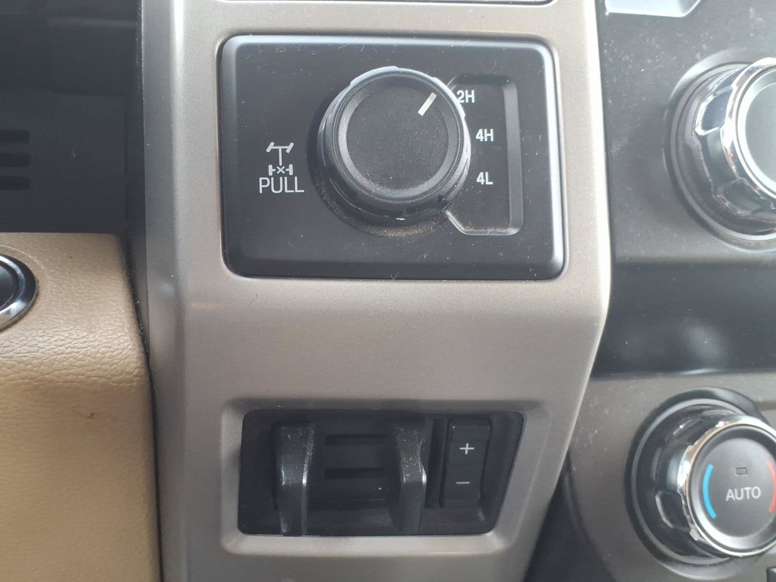 Used 2020 Ford F250 Lariat w/ Lariat Ultimate Package image 26