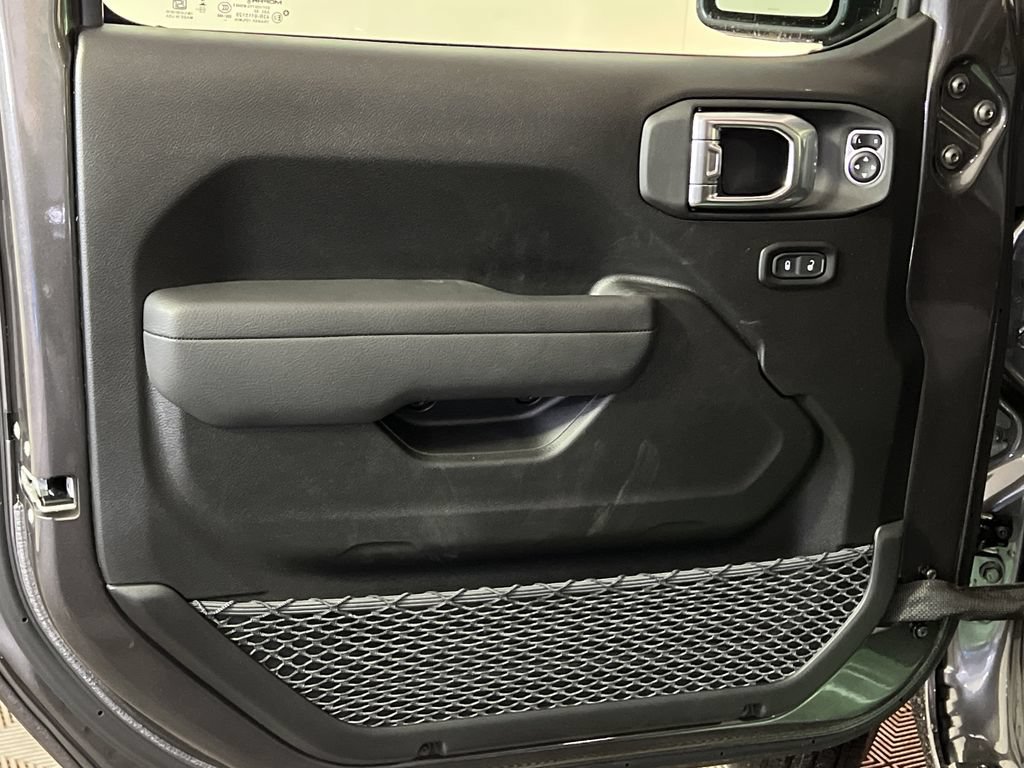 New 2026 Jeep Gladiator Sport AWD/4WD image 5