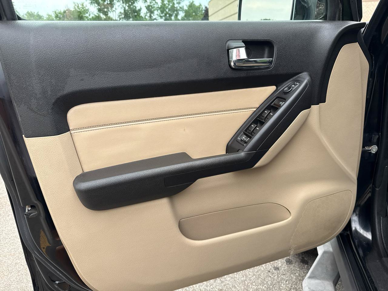 Used 2009 HUMMER H3T Luxury AWD/4WD image 13