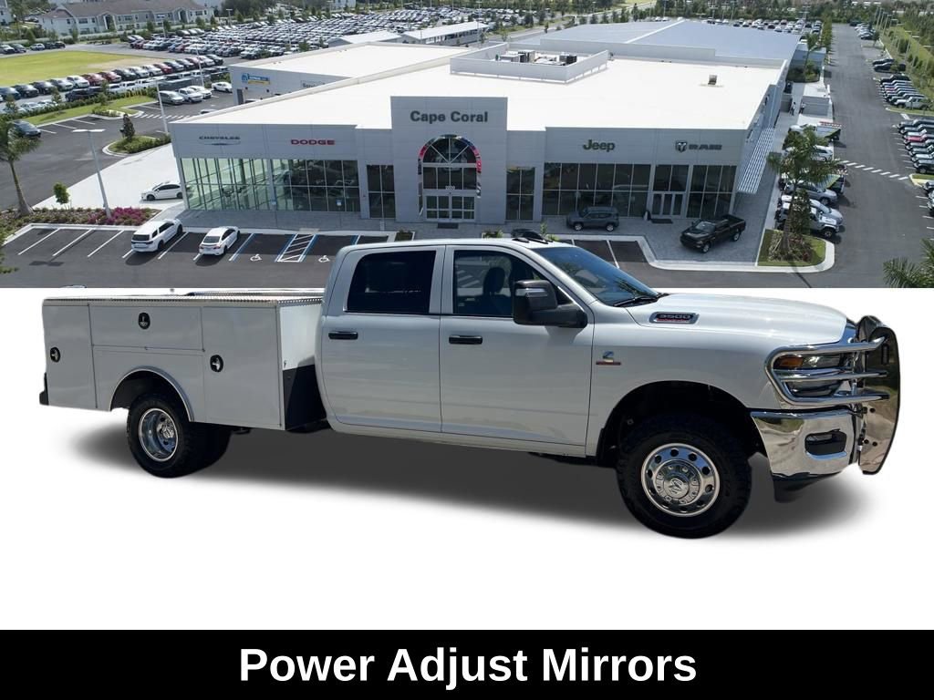 Used 2025 RAM 3500 Tradesman w/ Chrome Appearance Group image 13
