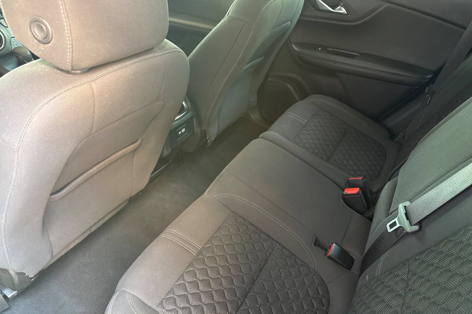 Used 2021 Chevrolet Blazer LT FWD image 16