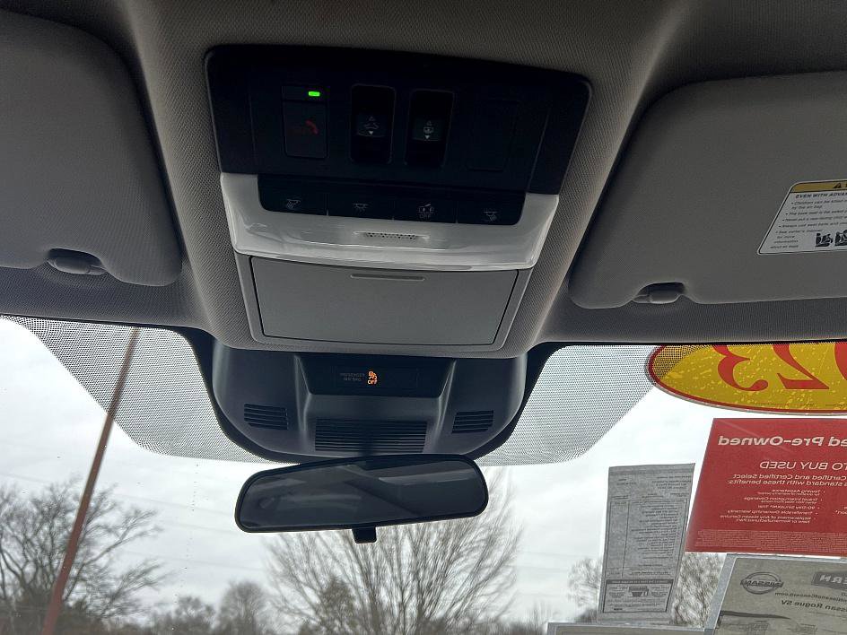 Certified 2023 Nissan Rogue SV w/ SV Premium B Package image 28