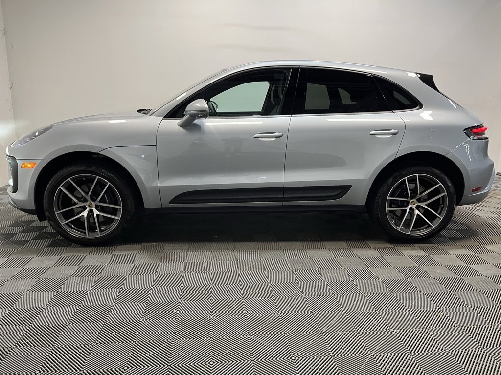 Used 2023 Porsche Macan image 23