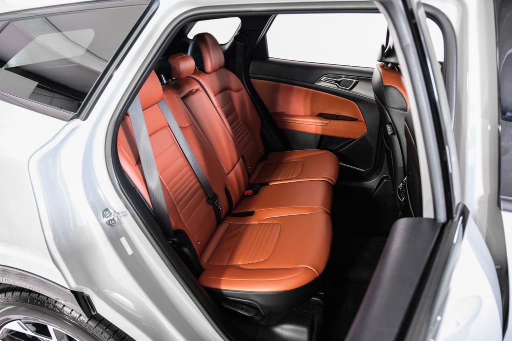 Used 2024 Kia Sportage SX image 36