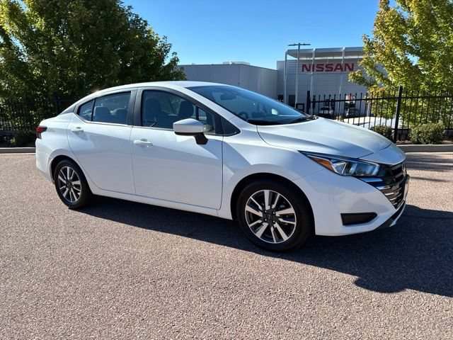 Used 2023 Nissan Versa SV FWD image 1