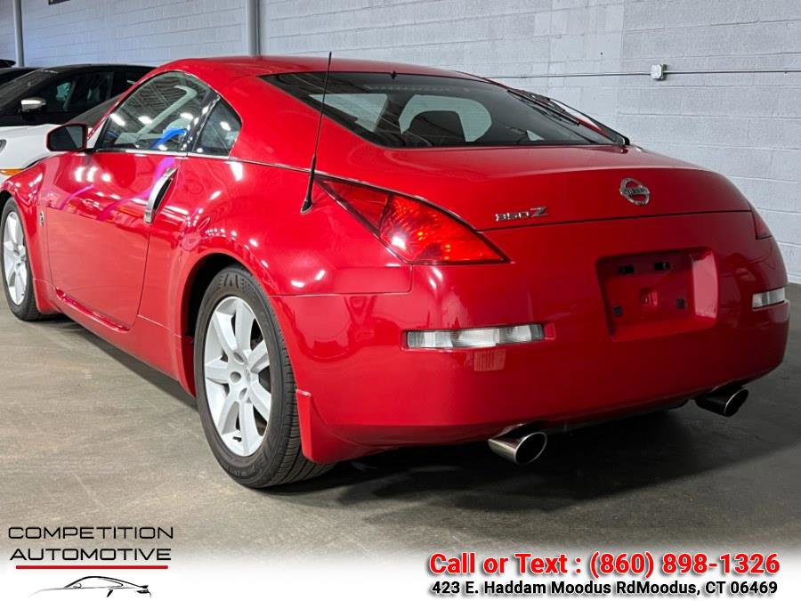 Used 2004 Nissan 350Z Enthusiast w/ Cargo Convenience Pkg image 5