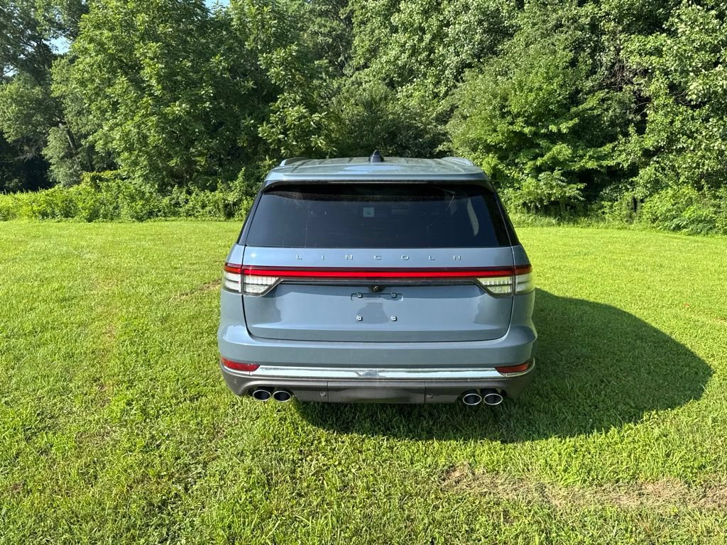 Used 2025 Lincoln Aviator Reserve AWD/4WD image 5