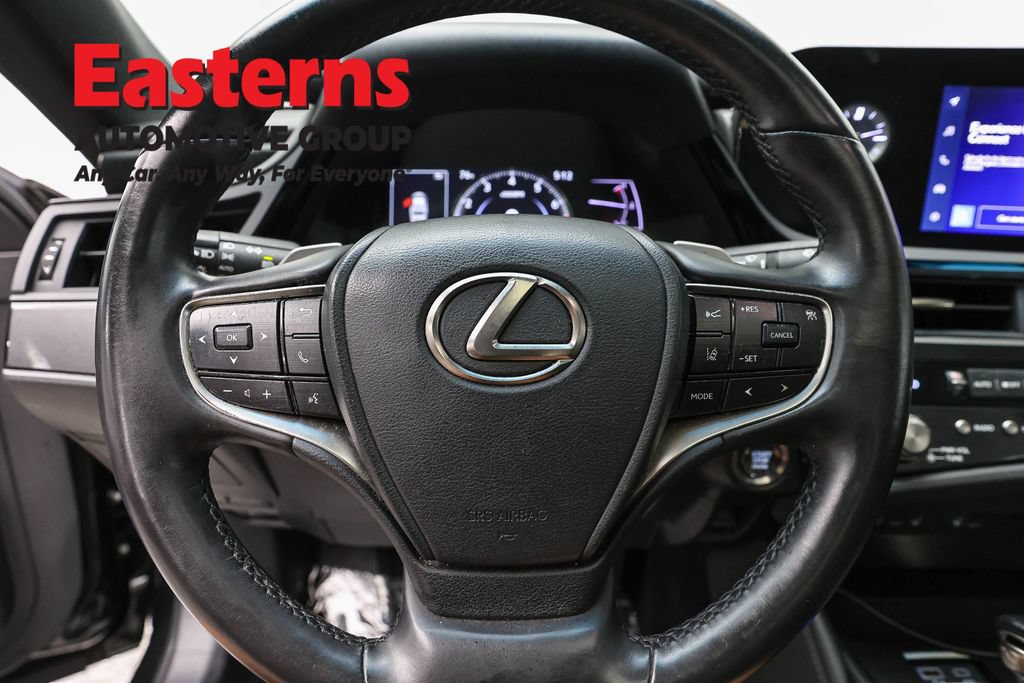 Used 2023 Lexus ES 350 w/ Premium Package FWD image 10