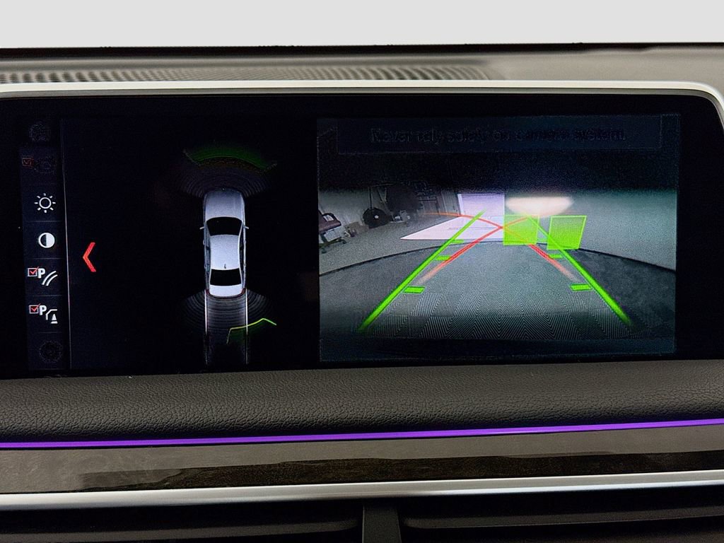 Used 2018 BMW 740e xDrive image 14