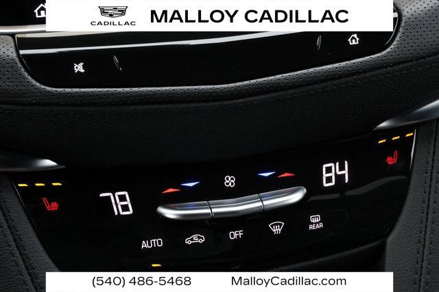 Used 2025 Cadillac XT5 Luxury w/ LPO, Floor Liner Package image 17