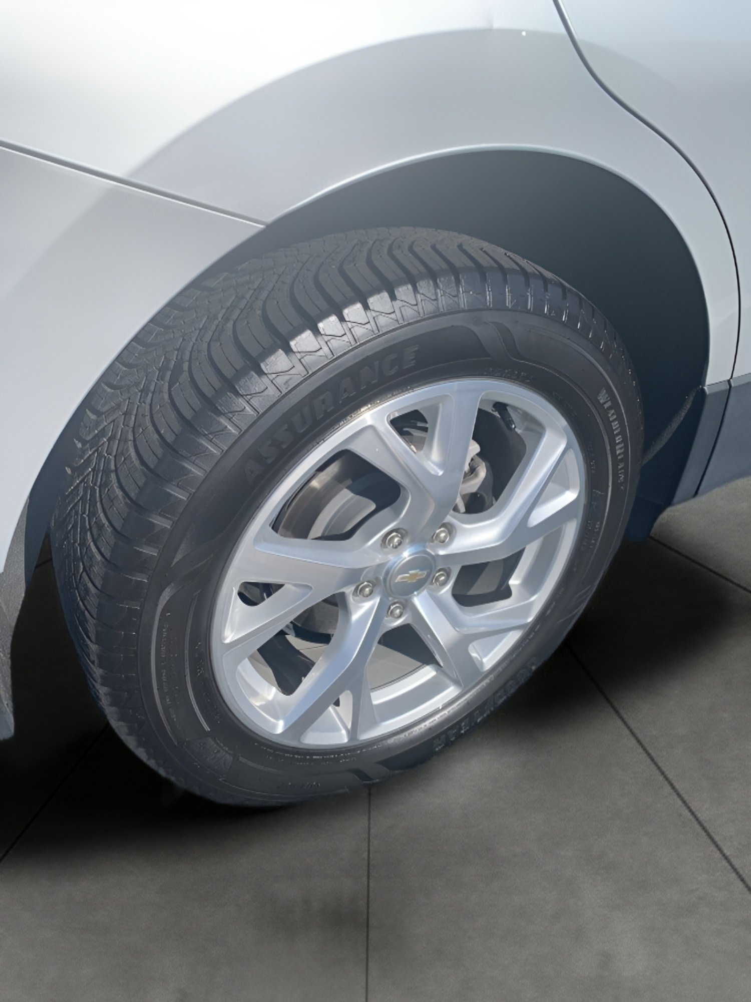 Used 2018 Chevrolet Equinox LT image 27