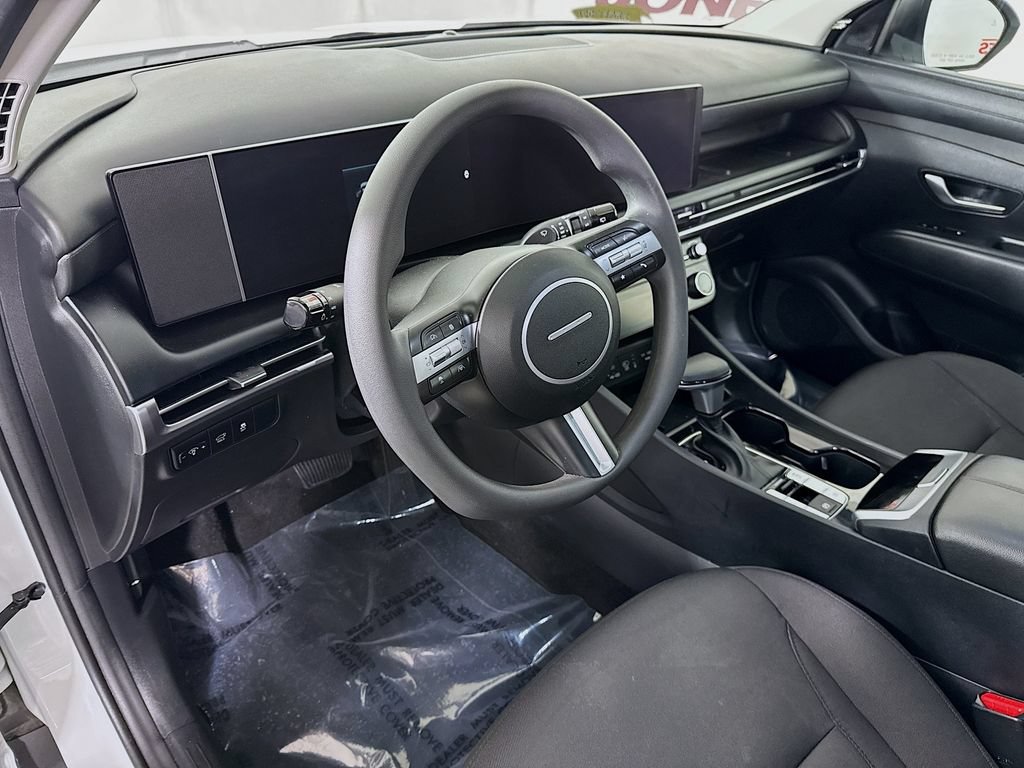 Certified 2025 Hyundai Tucson SEL FWD image 15