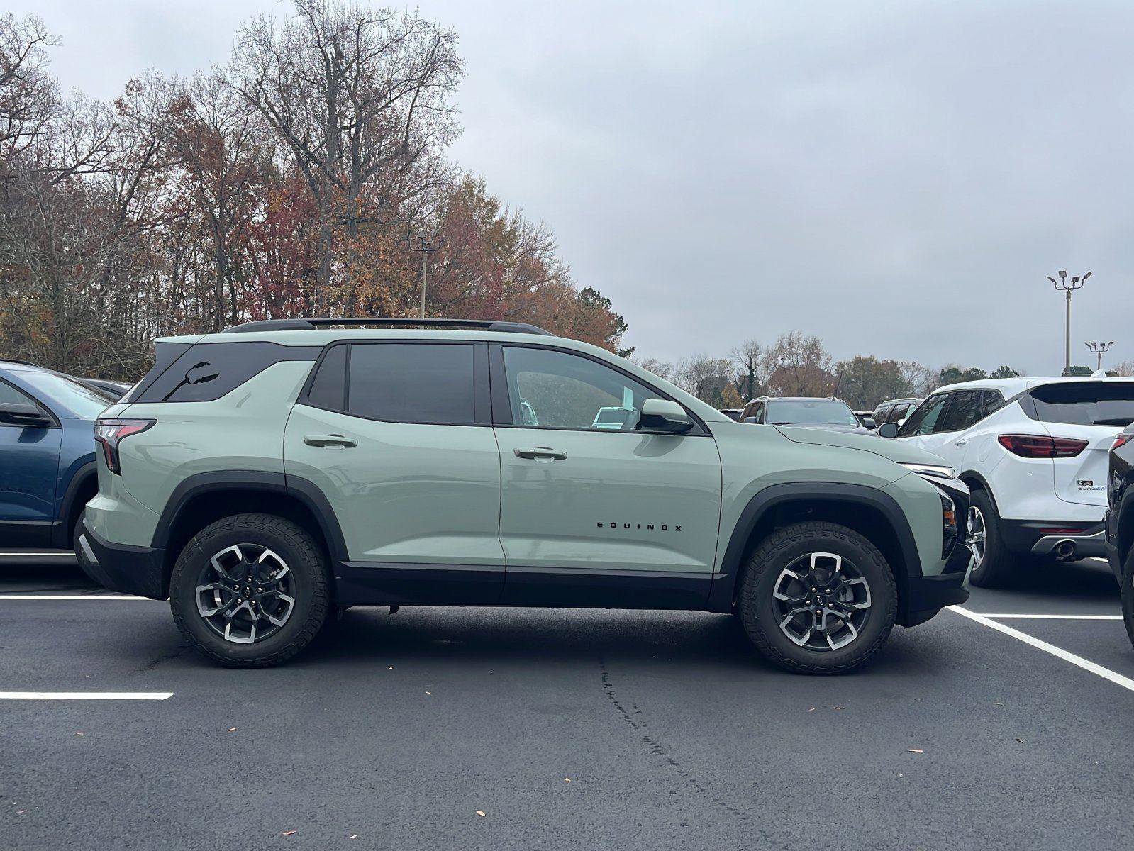 New 2026 Chevrolet Equinox ACTIV w/ LPO, Floor Liner Package image 4