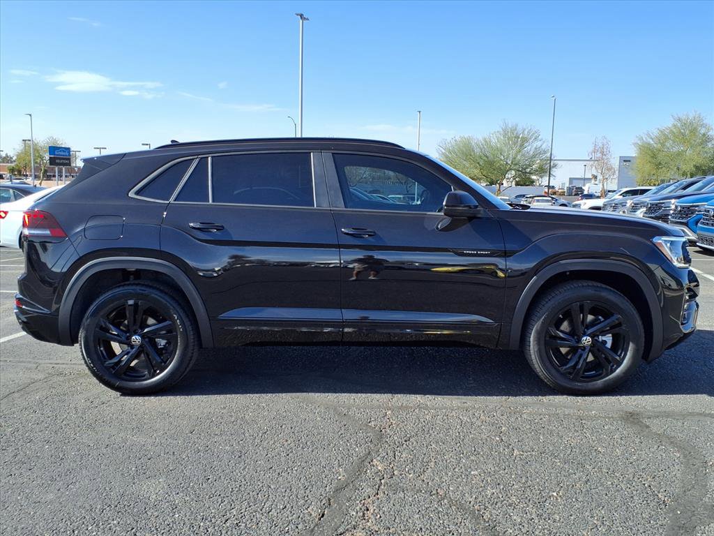 New 2026 Volkswagen Atlas Cross Sport SEL R-Line image 6