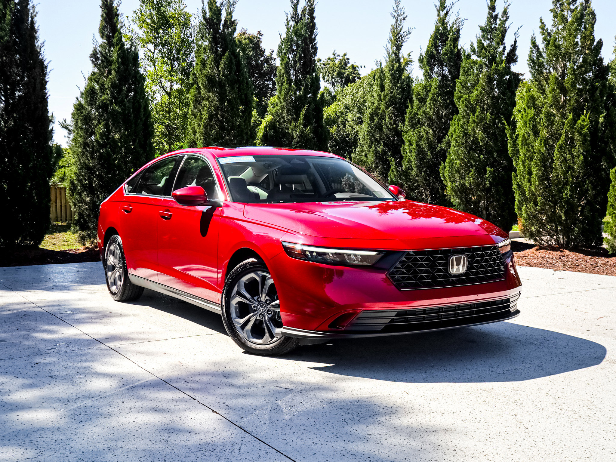 Used 2024 Honda Accord EX image 2