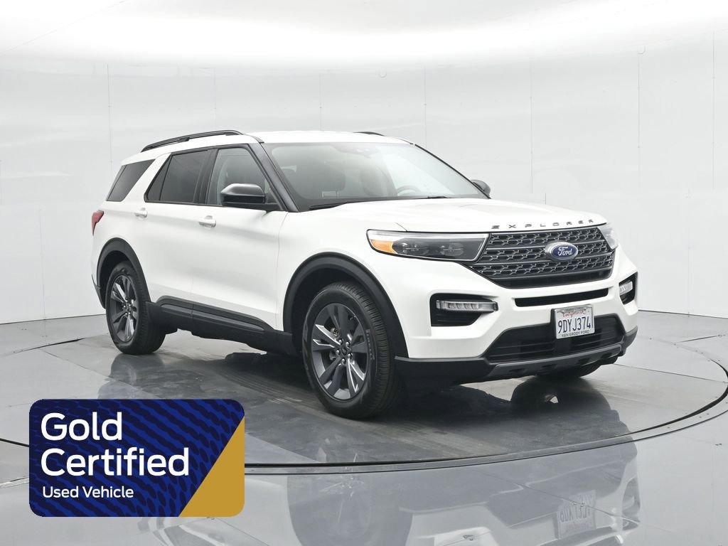Certified 2022 Ford Explorer XLT w/ Equipment Group 202A