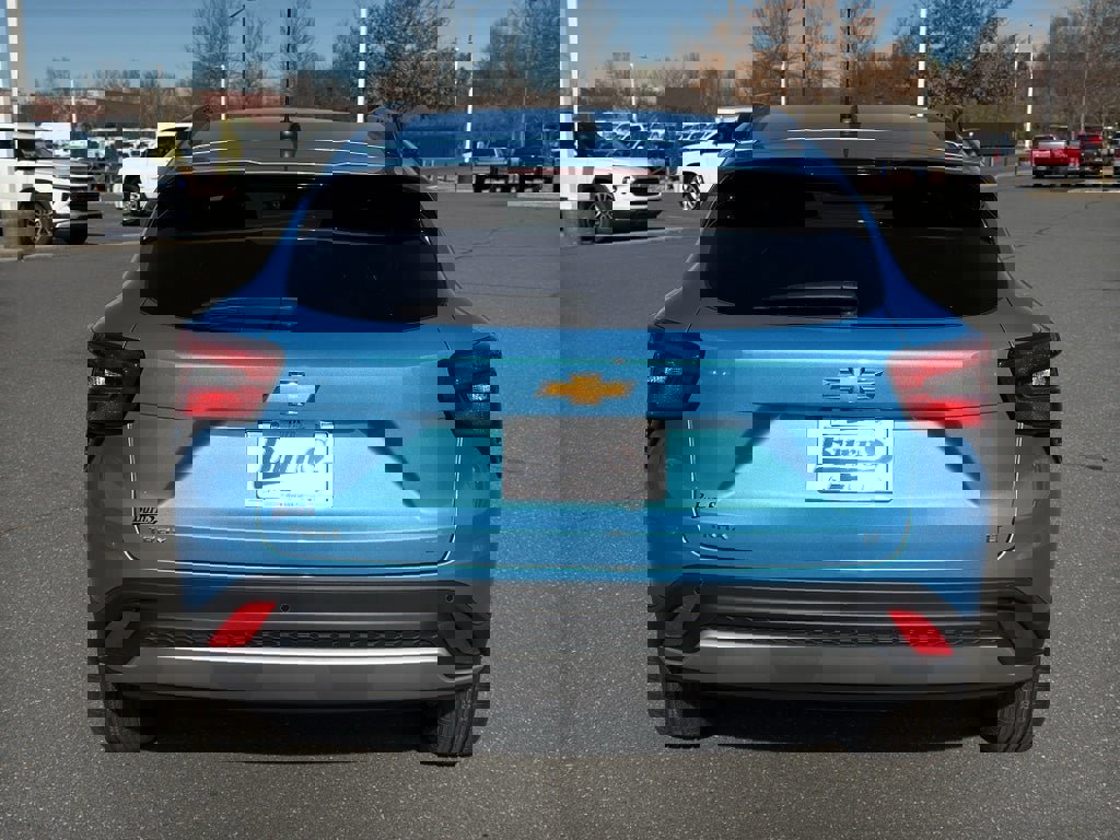 New 2026 Chevrolet Trax LT w/ Driver Confidence Package image 6