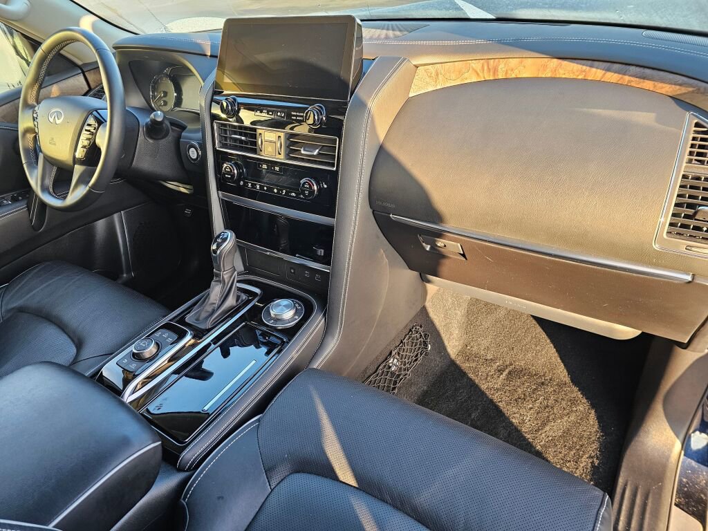 Used 2024 INFINITI QX80 Premium Select w/ Cargo Package image 13