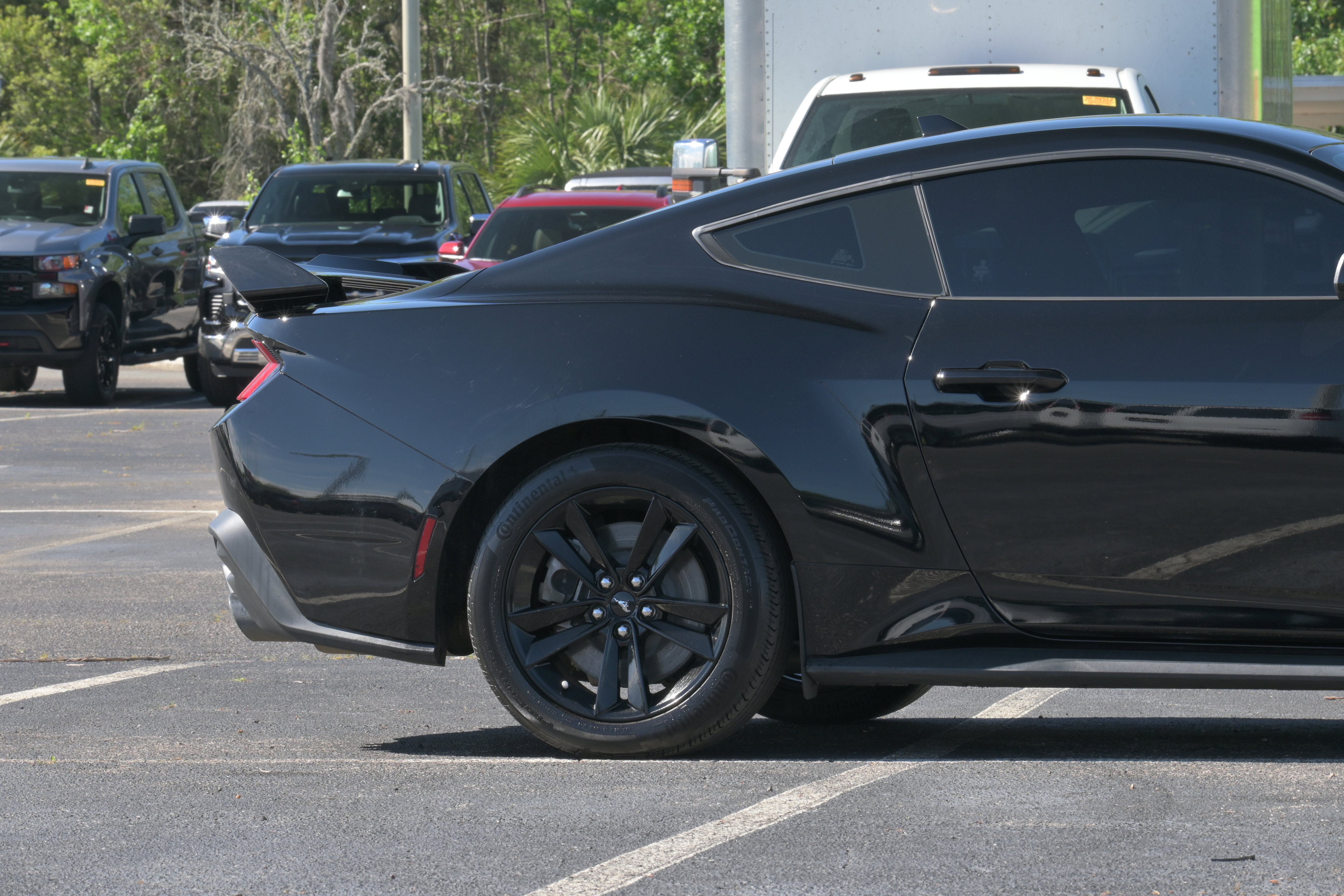 Used 2024 Ford Mustang GT RWD image 5