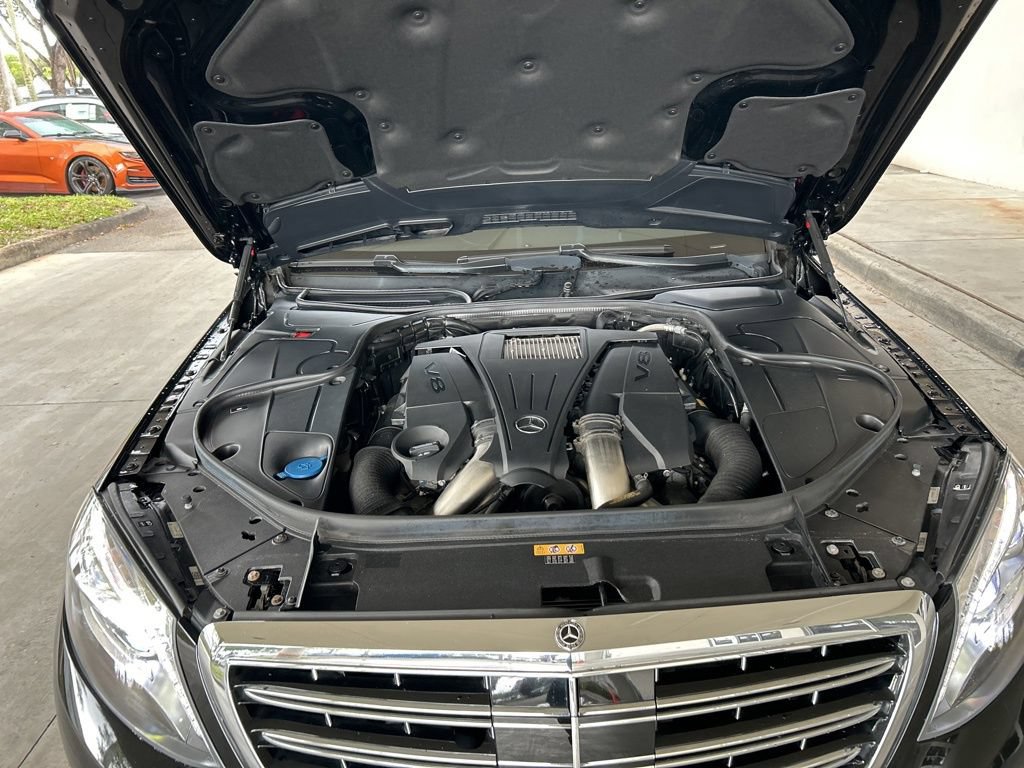 Used 2017 Mercedes-Benz Maybach S 550 4MATIC image 11
