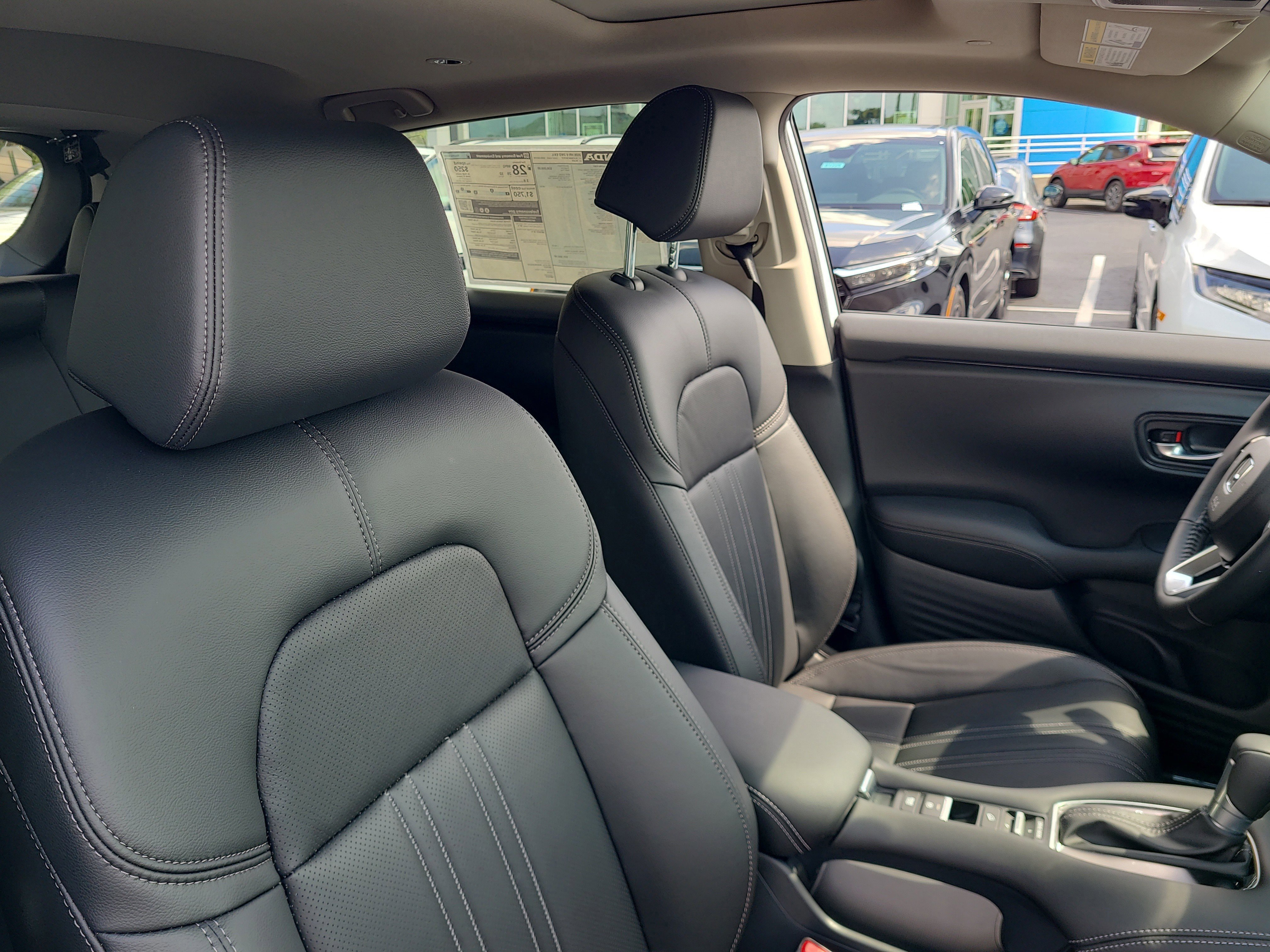 New 2026 Honda HR-V EX-L image 11