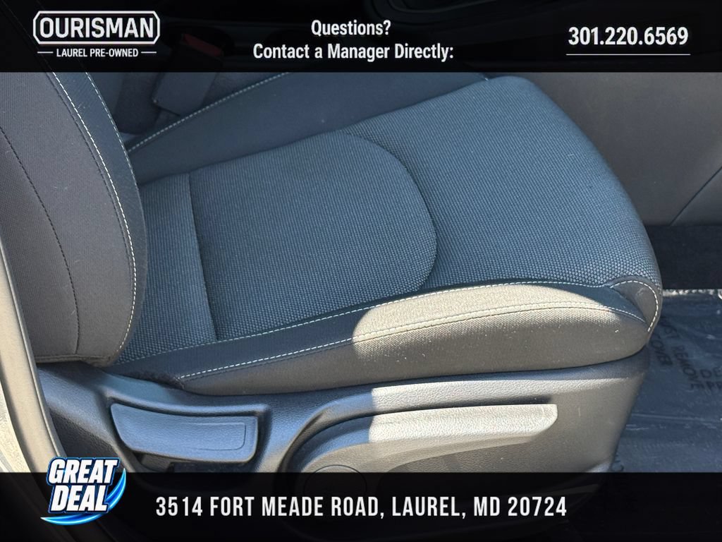 Used 2022 Kia Forte LXS FWD image 9