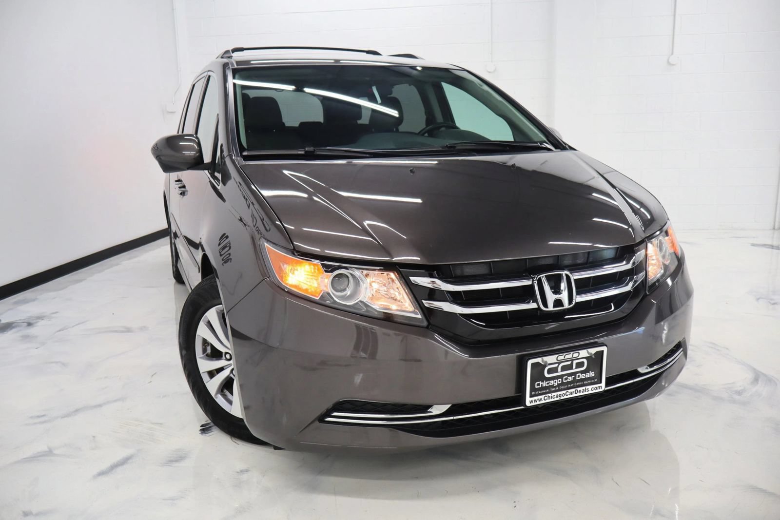 Used 2015 Honda Odyssey EX image 3