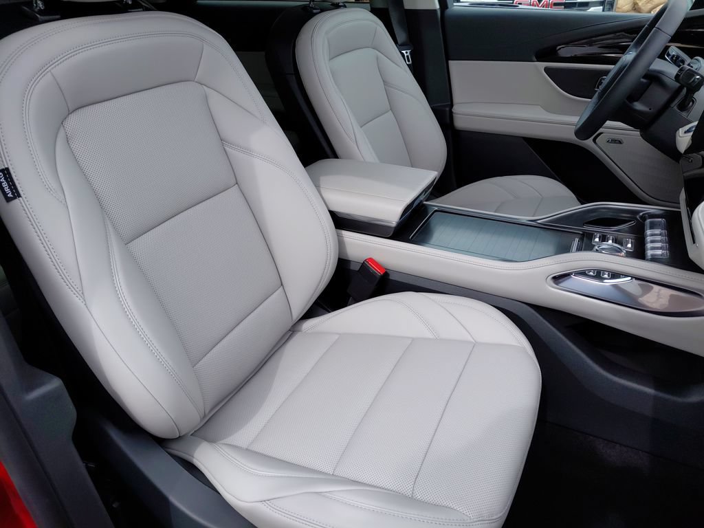 New 2026 Lincoln Nautilus Premier w/ Equipment Group 102A AWD/4WD image 35