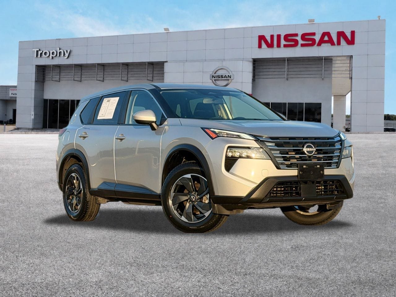 Certified 2025 Nissan Rogue SV FWD image 1