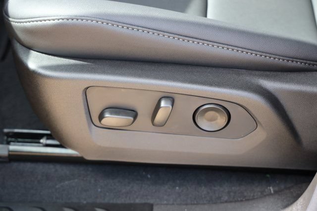 New 2026 GMC Canyon Elevation w/ Convenience Package RWD image 15