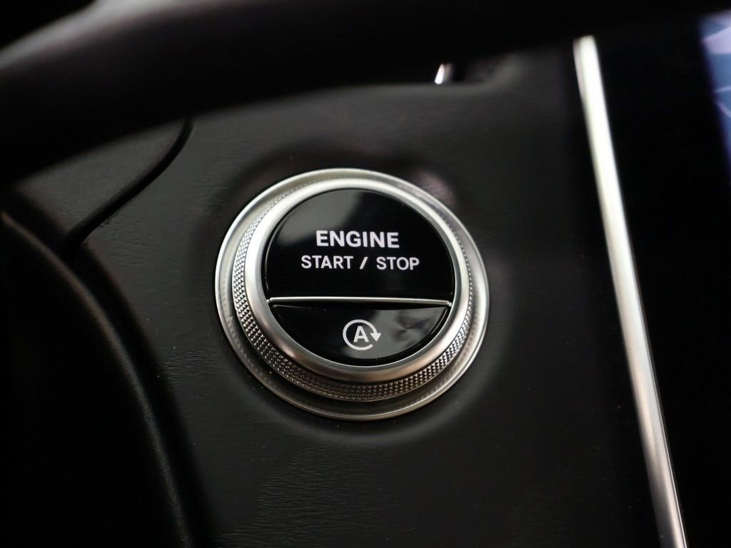 Used 2025 Mercedes-Benz E 450 4MATIC All-Terrain Wagon image 43