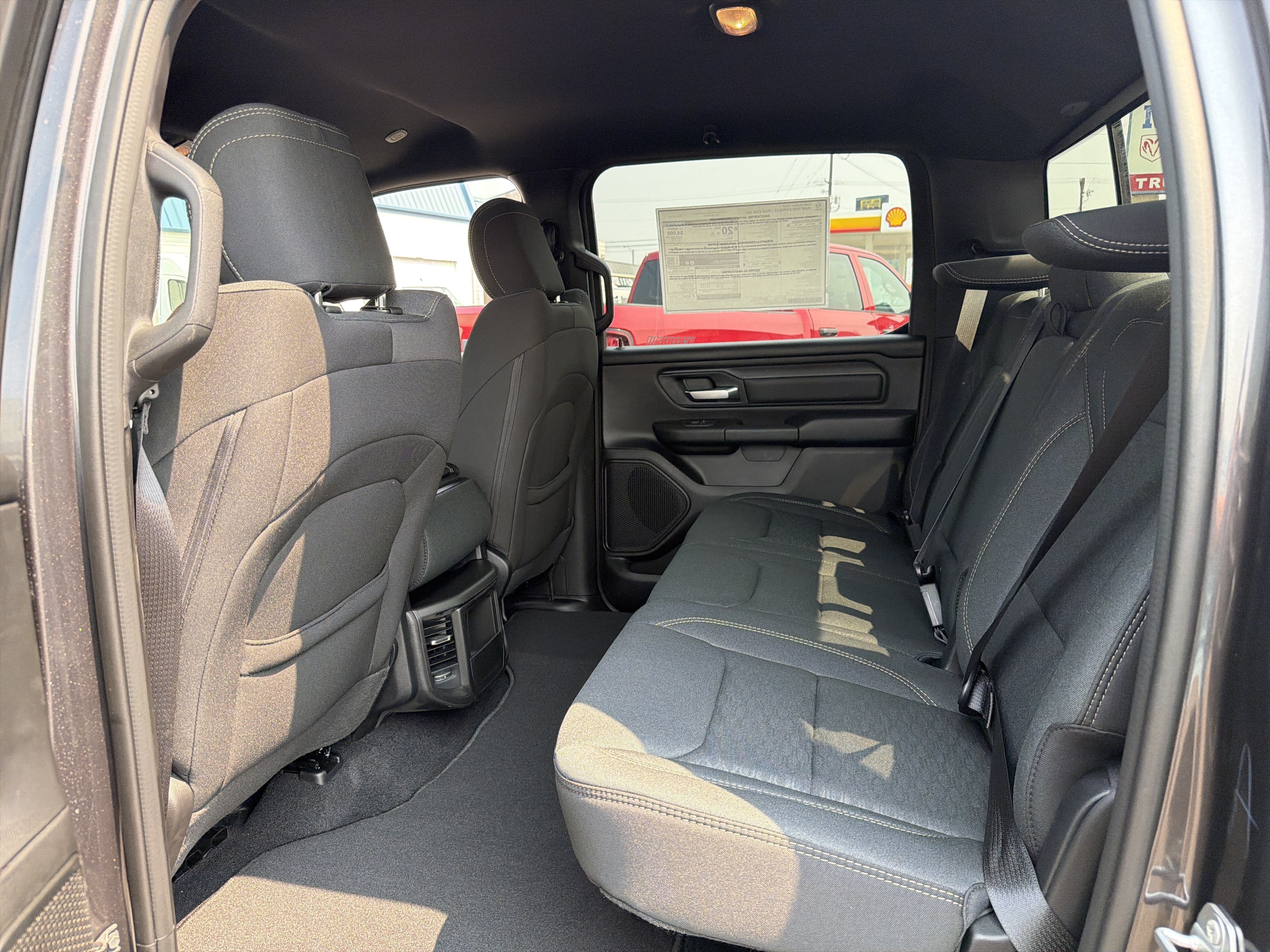 New 2026 RAM 1500 Express AWD/4WD image 11